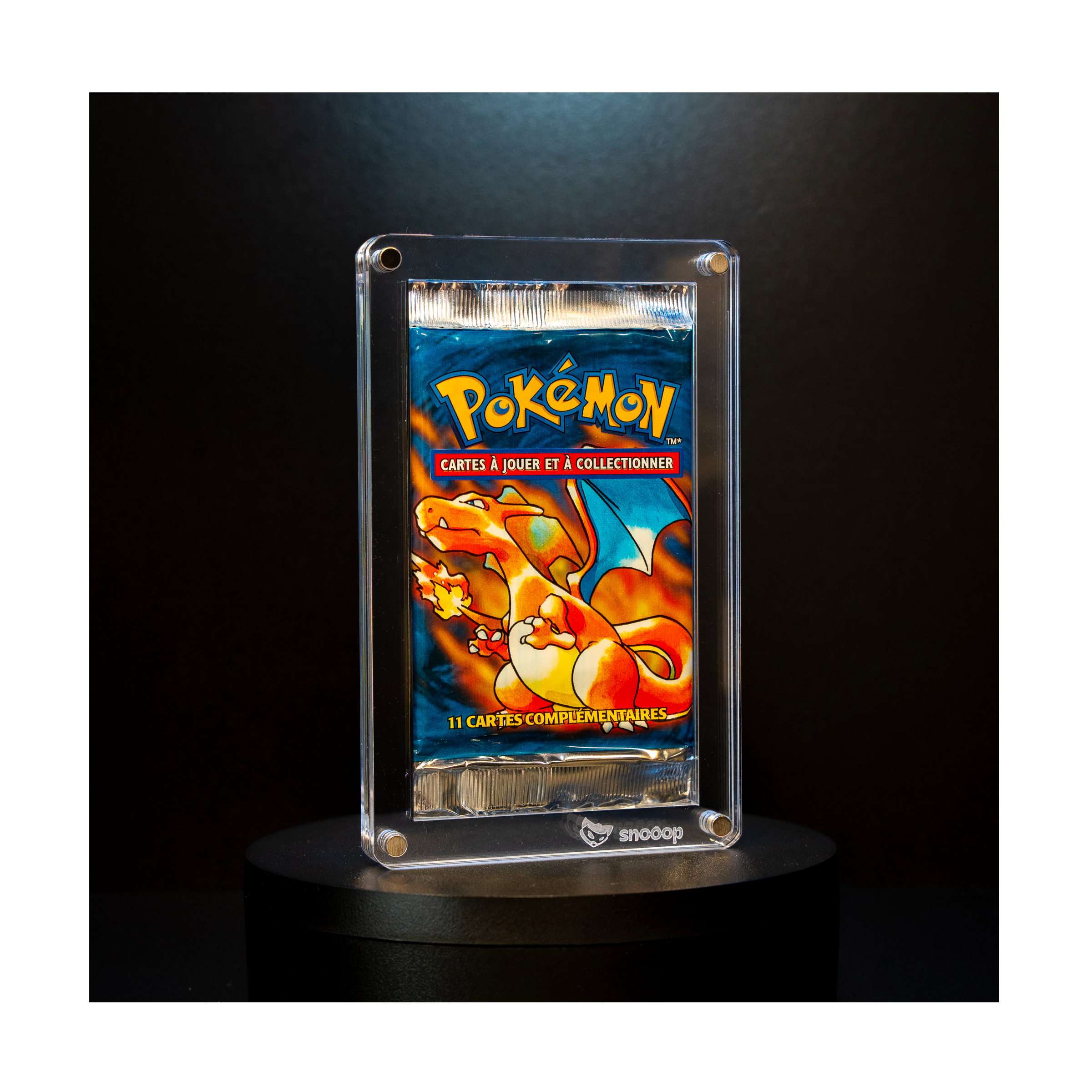 Acrylique | Snooop | Acrylique Aimantée pour Booster Pokemon | Transparent 🦝
